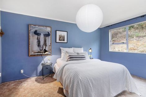 Photo of property in 1 Chequers Way, Crofton Downs, Wellington, 6035