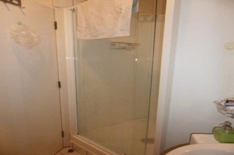 Photo of property in Terrace Tower Apartments, 8b/126 The Terrace, Wellington Central, Wellington, 6011