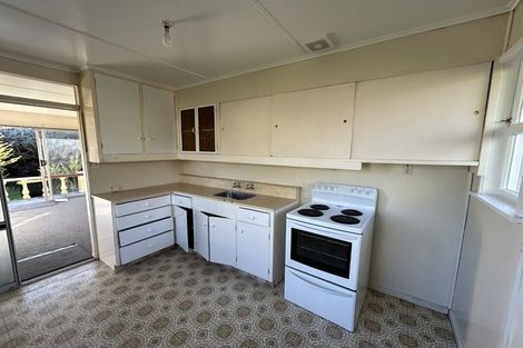 Photo of property in 2/12 Cornwall Place, Stoke, Nelson, 7011