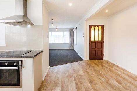 Photo of property in 14 Kingston Street, Awapuni, Palmerston North, 4412