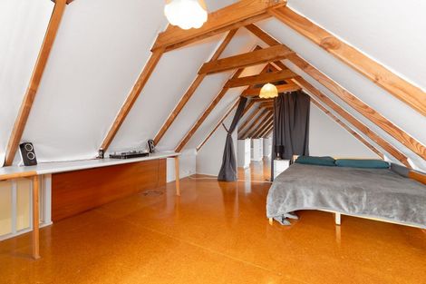 Photo of property in 80 Highland Park Drive, Highland Park, Auckland, 2010
