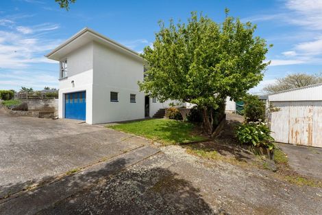 Photo of property in 251 High Street, Eltham, 4322