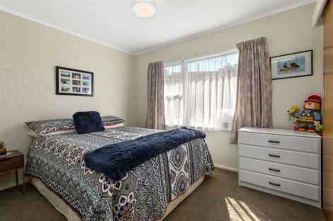 Photo of property in 44 Kapiti Crescent, Titahi Bay, Porirua, 5022