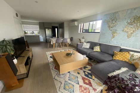 Photo of property in 1/5 Brandon Road, Glen Eden, Auckland, 0602