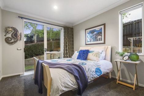 Photo of property in 240 Schnapper Rock Road, Schnapper Rock, Auckland, 0632