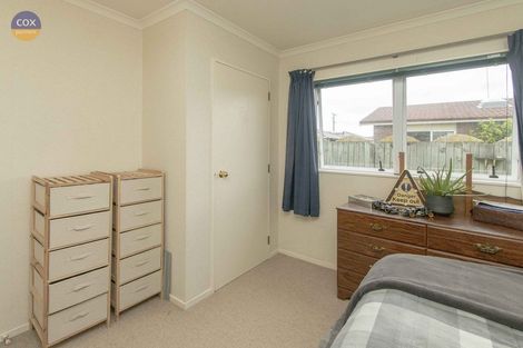Photo of property in 3/4a Lee Road, Taradale, Napier, 4112
