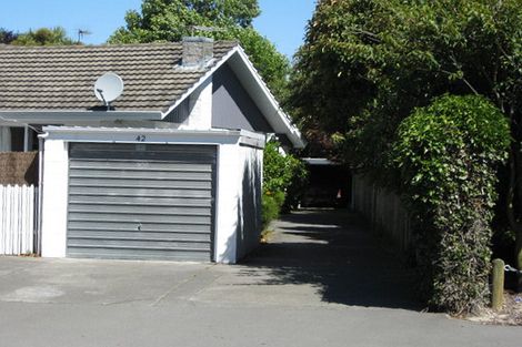 Photo of property in 2/42 Office Road, Merivale, Christchurch, 8014