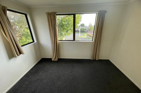 Photo of property in 1/27 Silver Creek Road, Weymouth, Auckland, 2103