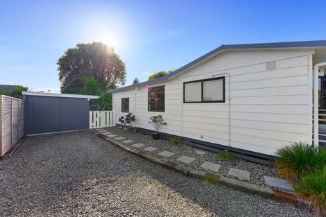 Photo of property in 17 Old Coach Road South, Otaki Beach, Otaki, 5512