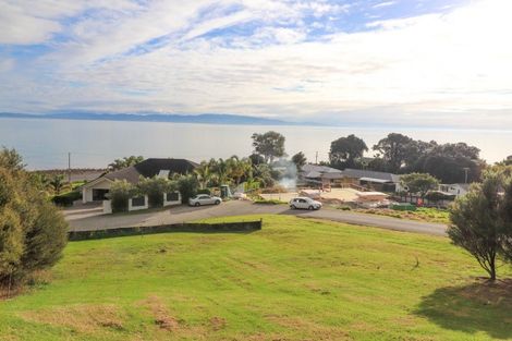 Photo of property in 12 Ngarimu Heights Row, Ngarimu Bay, Thames, 3575