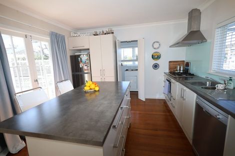 Photo of property in 74 Otumoetai Road, Judea, Tauranga, 3110