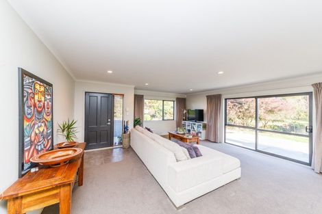 Photo of property in 17 Cemetery Road, Sanson, Palmerston North, 4479