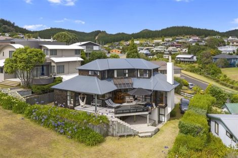 Photo of property in 231 Onemana Drive, Onemana, Whangamata, 3691