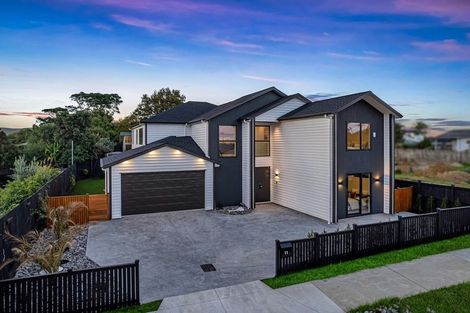 Photo of property in 11 Alexandra Street, Riverhead, 0820