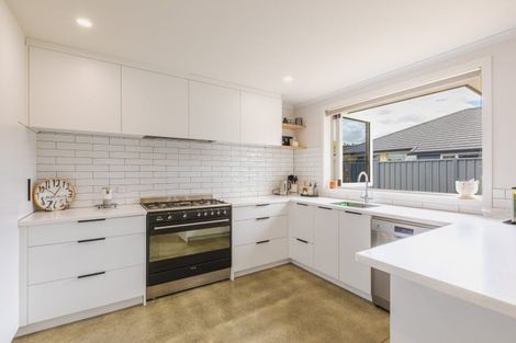 Photo of property in 7 Miller Street, Otane, 4202