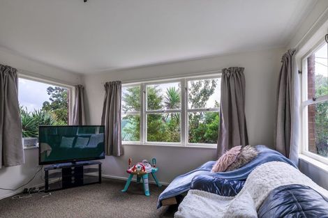 Photo of property in 265 Titirangi Road, Titirangi, Auckland, 0604