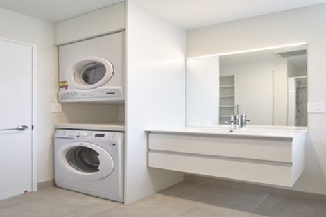 Photo of property in Riverena Flats, 377 Barbadoes Street, Christchurch Central, Christchurch, 8011