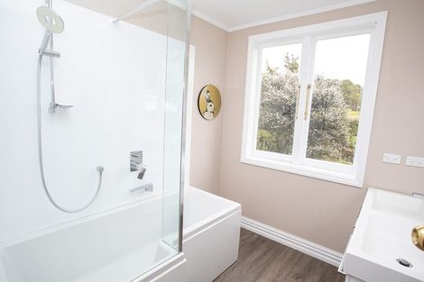 Photo of property in 35 O'neil Road, Kaukapakapa, 0873