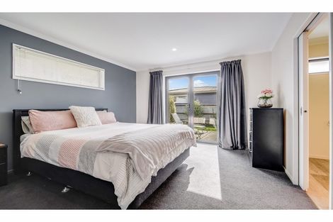 Photo of property in 17 Buckleys Road, Rangiora, 7400