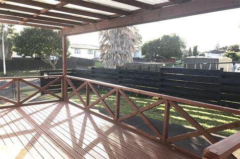Photo of property in 11 Hoturoa Place, Manurewa, Auckland, 2102