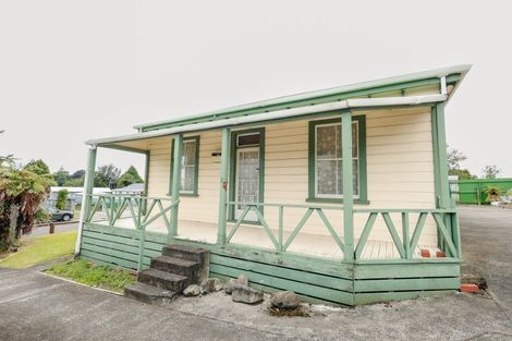 Photo of property in 6 Vincent Drive, Levin, 5510