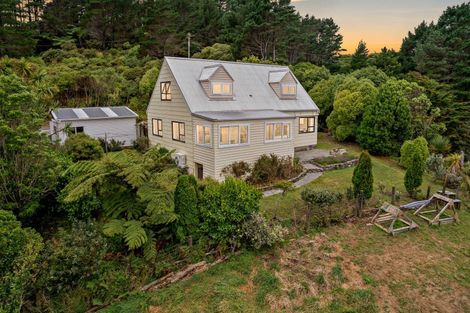 Photo of property in 445 Horokiwi Road, Horokiwi, Wellington, 5016