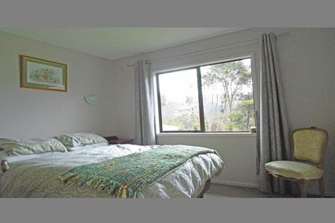 Photo of property in 59 Arrowsmith Road, Waitakere, Henderson, 0782