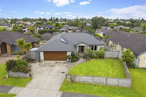 Photo of property in 70 Intrepid Crescent, Beachlands, Auckland, 2018