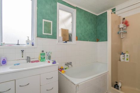 Photo of property in 66 Robinson Road, Whitianga, 3510