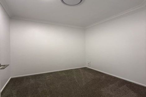Photo of property in 1 Maple Lane, Huapai, Kumeu, 0810