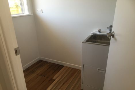 Photo of property in 257 Henderson Valley Road, Henderson, Auckland, 0612