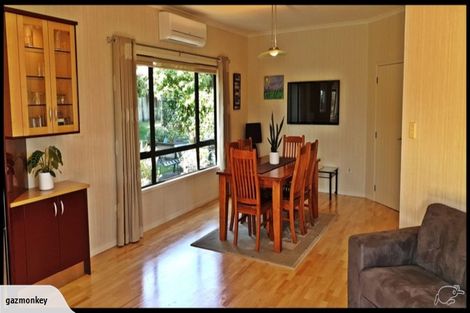 Photo of property in 27a Shelter Grove, Frankleigh Park, New Plymouth, 4310