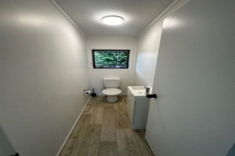 Photo of property in 2/246 Beach Road, Campbells Bay, Auckland, 0630