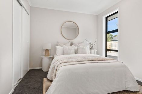 Photo of property in 37 Rhodes Street, Carterton, 5713