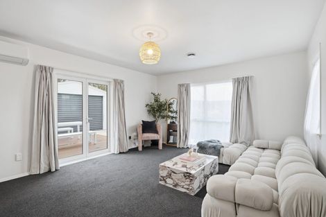 Photo of property in 115 Sawyers Arms Road, Northcote, Christchurch, 8052