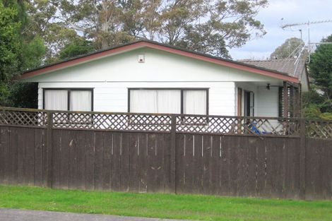 Photo of property in 19 Alidade Place, Massey, Auckland, 0614