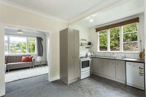 Photo of property in 14 Thomson Street, Lookout Point, Dunedin, 9011