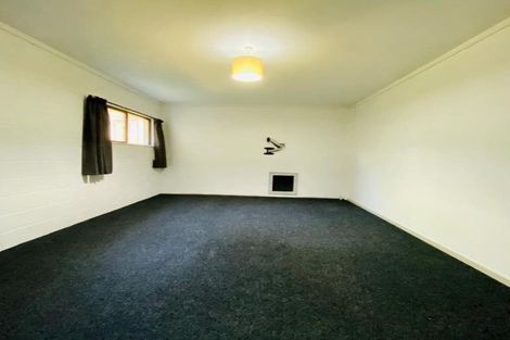 Photo of property in 2 Cowling Road, Hurdon, New Plymouth, 4310