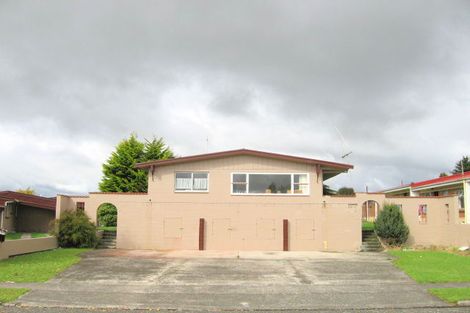 Photo of property in 15b Hinau Street, Tokoroa, 3420