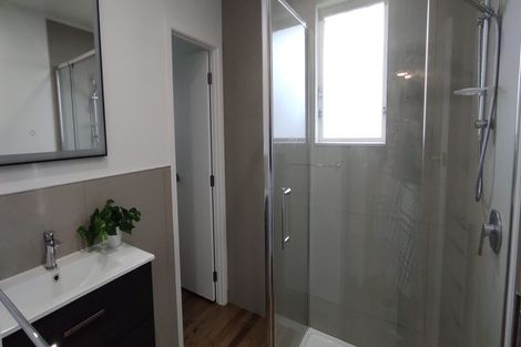 Photo of property in 19 Kayes Road, Pukekohe, 2120