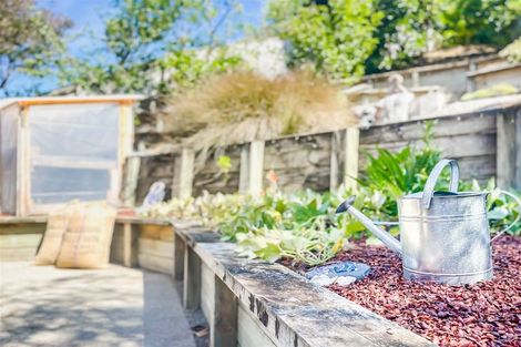 Photo of property in 14 Kennedy Place, Waikanae Beach, Waikanae, 5036