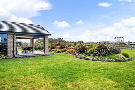 Photo of property in 13 Layci Lane, Waipu, 0582