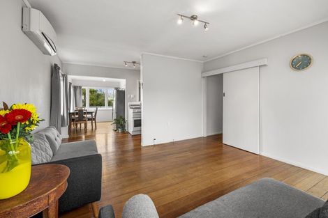 Photo of property in 17 Main Road, Raglan, 3225