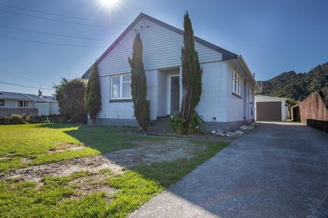 Photo of property in 9 Wickes Street, Cobden, Greymouth, 7802