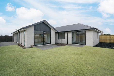 Photo of property in 7 Brooklands Street, Burwood, Christchurch, 8083