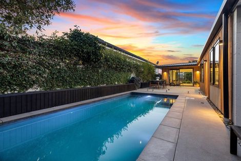 Photo of property in 39 Golf Road, Mount Maunganui, 3116