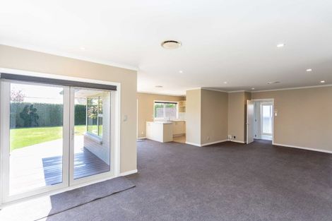 Photo of property in 19 Toorak Avenue, Avonhead, Christchurch, 8042