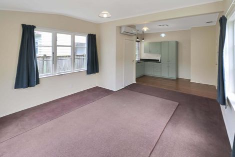 Photo of property in 12 Rumgay Street, Fairfield, Lower Hutt, 5011