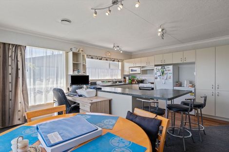 Photo of property in 19 Vernon Street, Kingswell, Invercargill, 9812