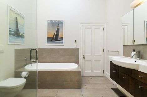 Photo of property in 63 Vauxhall Road, Devonport, Auckland, 0624